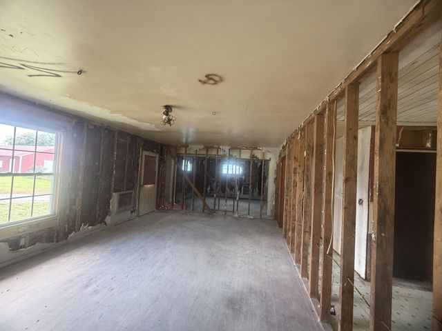 211 S Oak Street, Whitwell, TN 37397