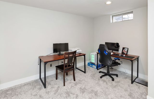 2117 Walnut Street, West Des Moines, IA 50265