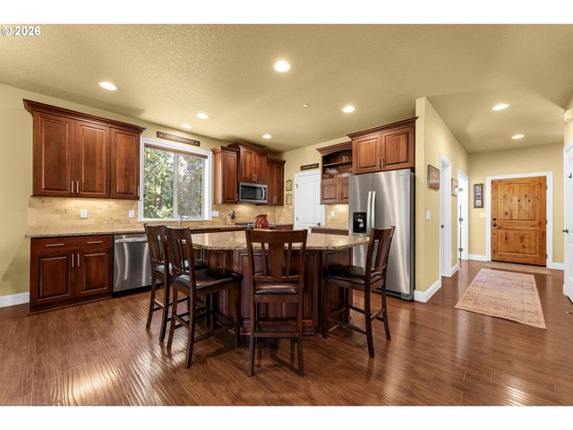 4270 Nw SACAJAWEA Ct, Camas, WA 98607