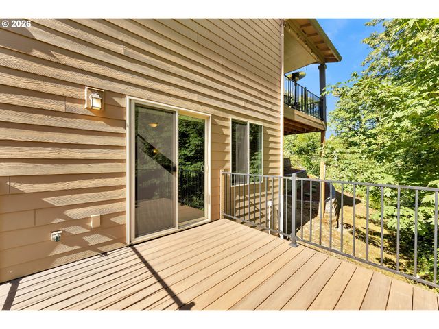 4270 Nw SACAJAWEA Ct, Camas, WA 98607