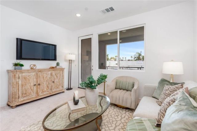 1172 Santo Antonio Drive, Colton, CA 92324