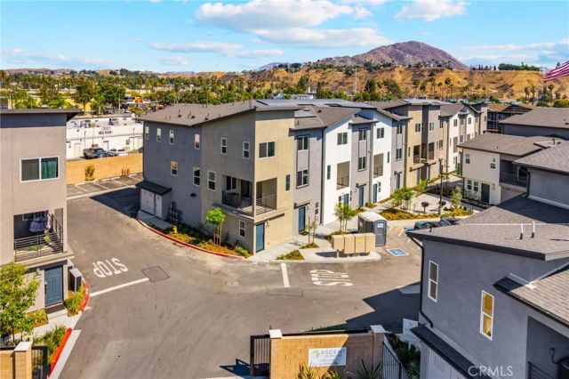 1172 Santo Antonio Drive, Colton, CA 92324