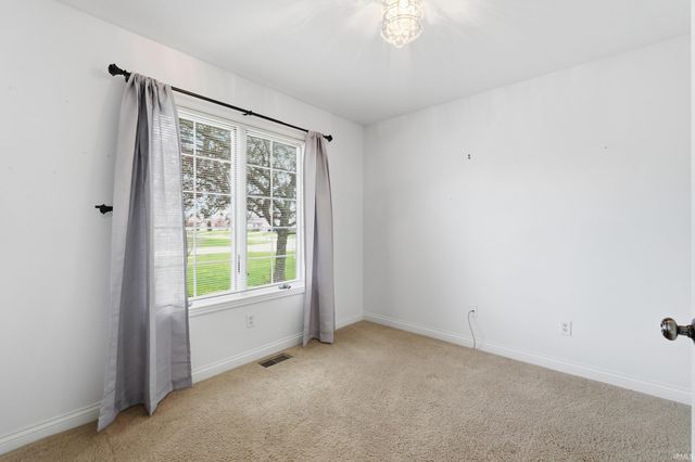 5369 Bear Creek Pass, Auburn, IN 46706