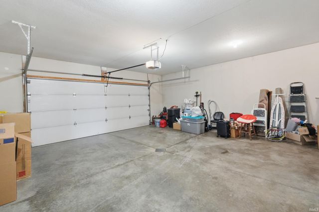 5369 Bear Creek Pass, Auburn, IN 46706