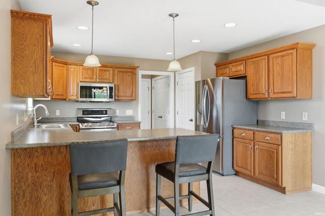 5369 Bear Creek Pass, Auburn, IN 46706