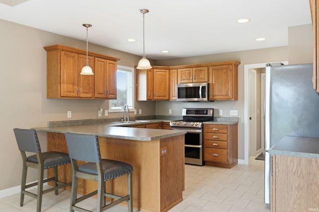 5369 Bear Creek Pass, Auburn, IN 46706