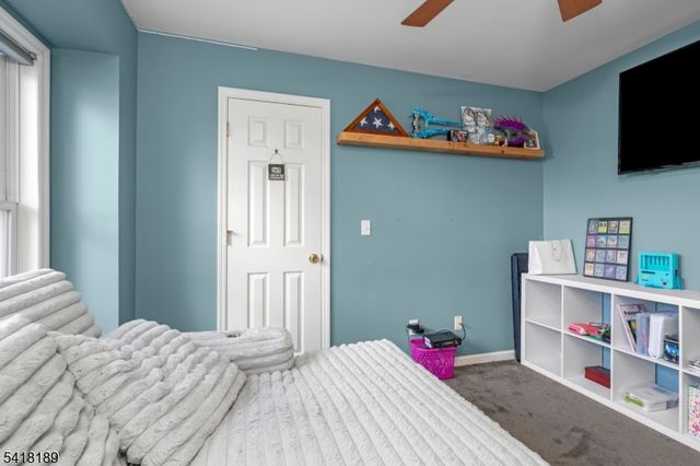 89 Bourne Cir, Hardyston Twp., NJ 07419