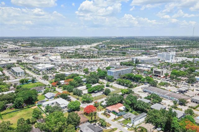 1st ave NW 166 st, Miami, FL 33169
