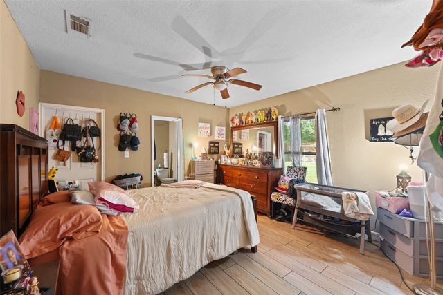 12809 Sultana Street, Dallas, TX 75253
