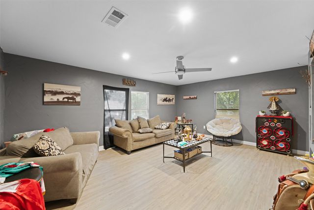 12809 Sultana Street, Dallas, TX 75253