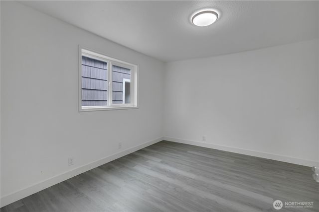 216 4th Avenue SW, Pacific, WA 98047
