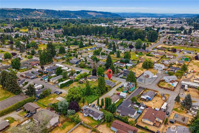 216 4th Avenue SW, Pacific, WA 98047