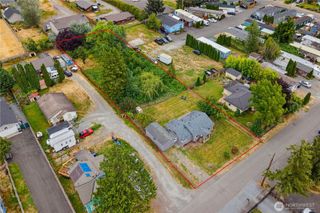 216 4th Avenue SW, Pacific, WA 98047