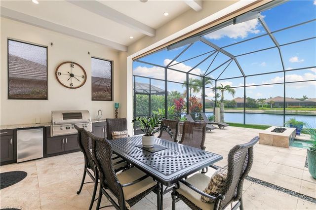 14852 Dockside LN, Naples, FL 34114