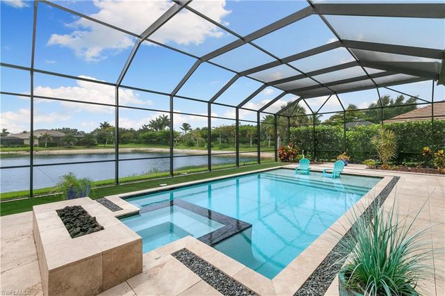 14852 Dockside LN, Naples, FL 34114