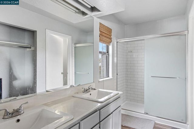 975 975 Doeskin Ter, Brentwood, CA 94513