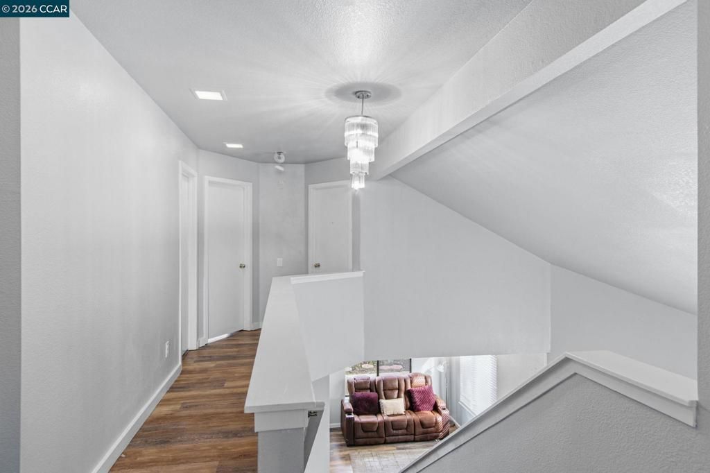 Image 9 of property listing at 975 975 Doeskin Ter, Brentwood, CA 94513