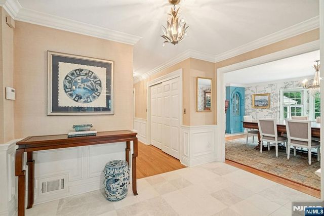 549 Lee Court, Wyckoff, NJ 07481