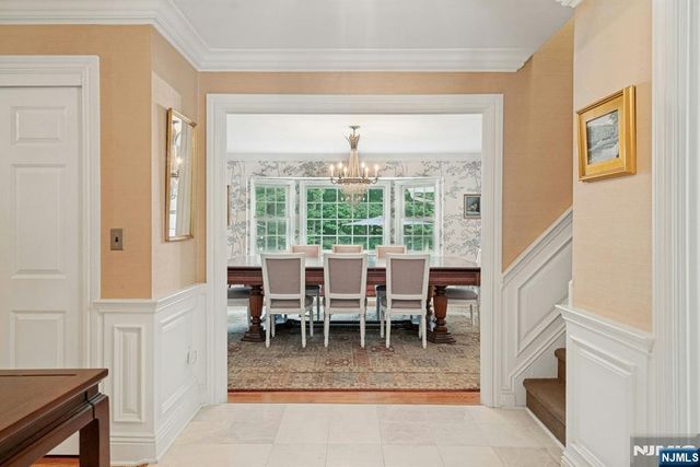549 Lee Court, Wyckoff, NJ 07481
