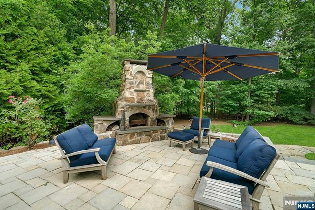 549 Lee Court, Wyckoff, NJ 07481