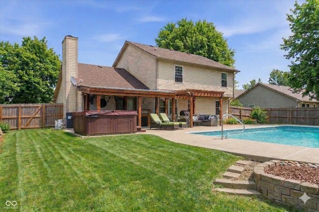 21399 Candlewick Road, Noblesville, IN 46062