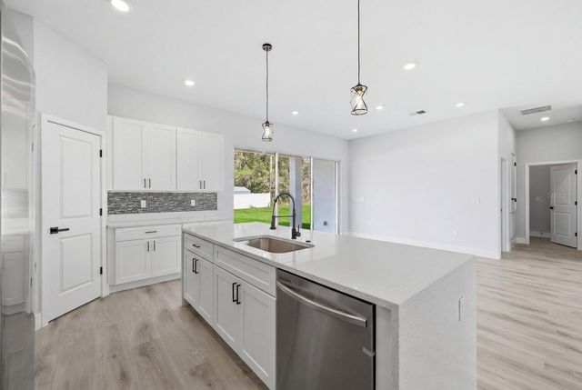 4487 SW 152 STREET, Ocala, FL 34473