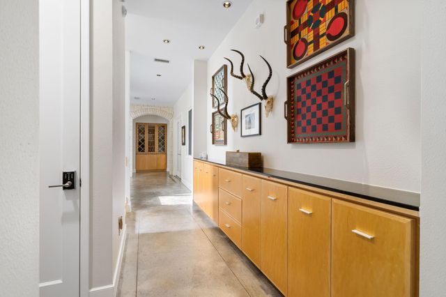 59 Lake Estates Drive, Montgomery, TX 77356