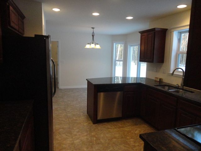 2 Farm View Drive, Schodack, NY 12033