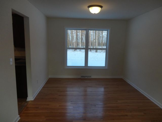 2 Farm View Drive, Schodack, NY 12033