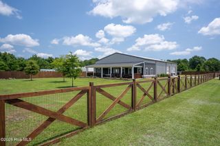 618 Hwy 17 N, Holly Ridge, NC 28445