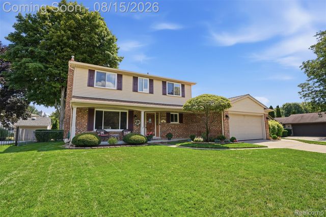 18656 Gill Road, Livonia, MI 48152