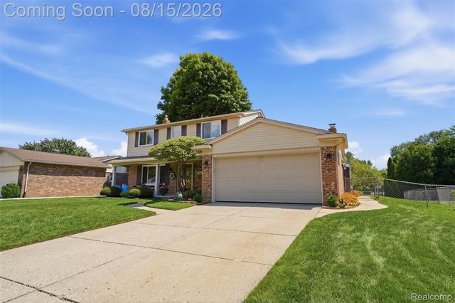 18656 Gill Road, Livonia, MI 48152
