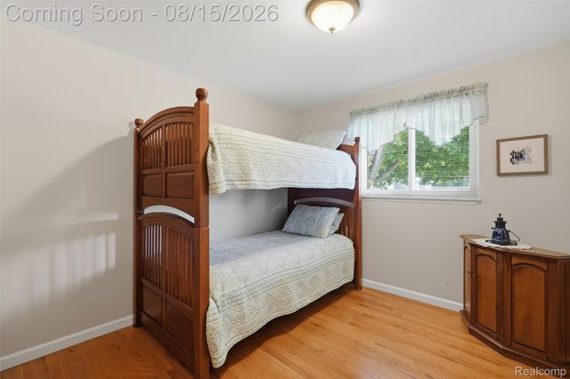 18656 Gill Road, Livonia, MI 48152