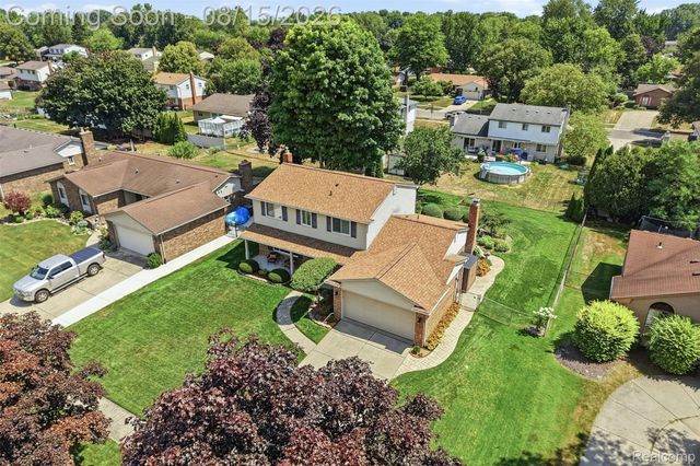 18656 Gill Road, Livonia, MI 48152