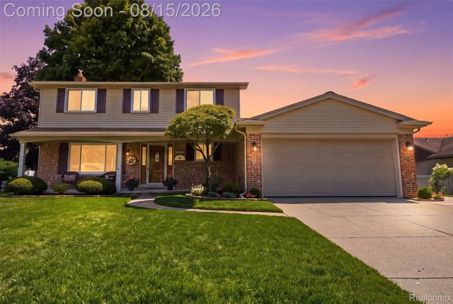 18656 Gill Road, Livonia, MI 48152