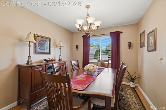 18656 Gill Road, Livonia, MI 48152