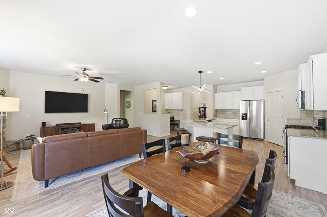 1132 Sunset Boulevard, Avon, IN 46123