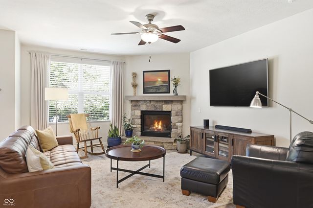 1132 Sunset Boulevard, Avon, IN 46123