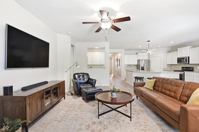 1132 Sunset Boulevard, Avon, IN 46123