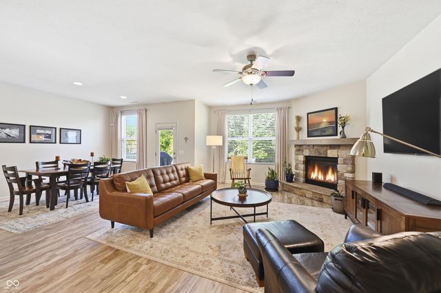 1132 Sunset Boulevard, Avon, IN 46123