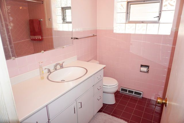7632 W Norridge Street, Harwood Heights, IL 60706