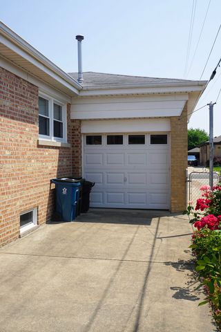 7632 W Norridge Street, Harwood Heights, IL 60706