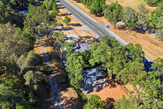 10019 Ladybird Dr, Grass Valley, CA 95949