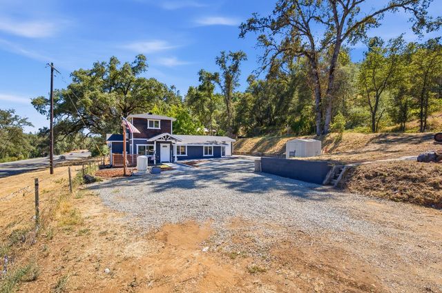 10019 Ladybird Dr, Grass Valley, CA 95949