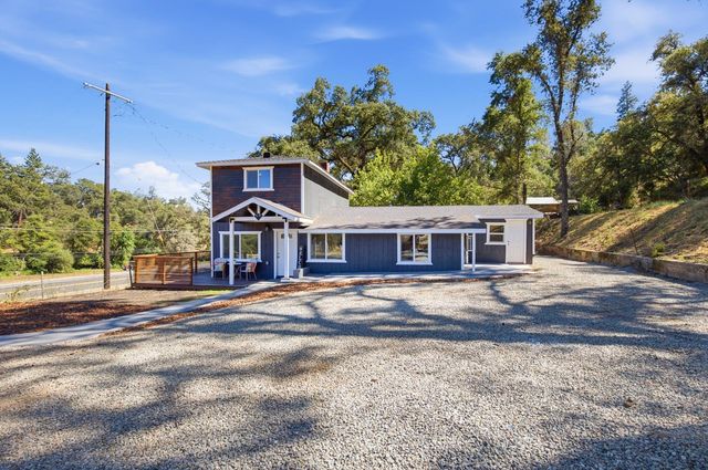 10019 Ladybird Dr, Grass Valley, CA 95949