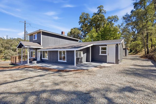 10019 Ladybird Dr, Grass Valley, CA 95949