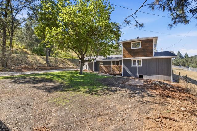 10019 Ladybird Dr, Grass Valley, CA 95949