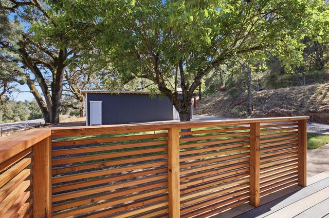 10019 Ladybird Dr, Grass Valley, CA 95949