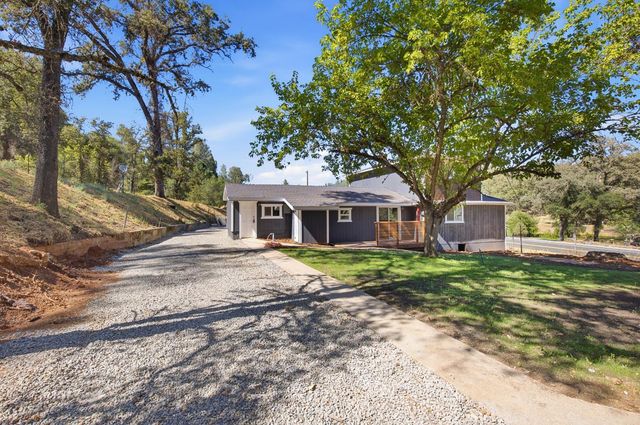 10019 Ladybird Dr, Grass Valley, CA 95949