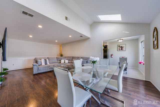 116 Peach Street, Avenel, NJ 07001